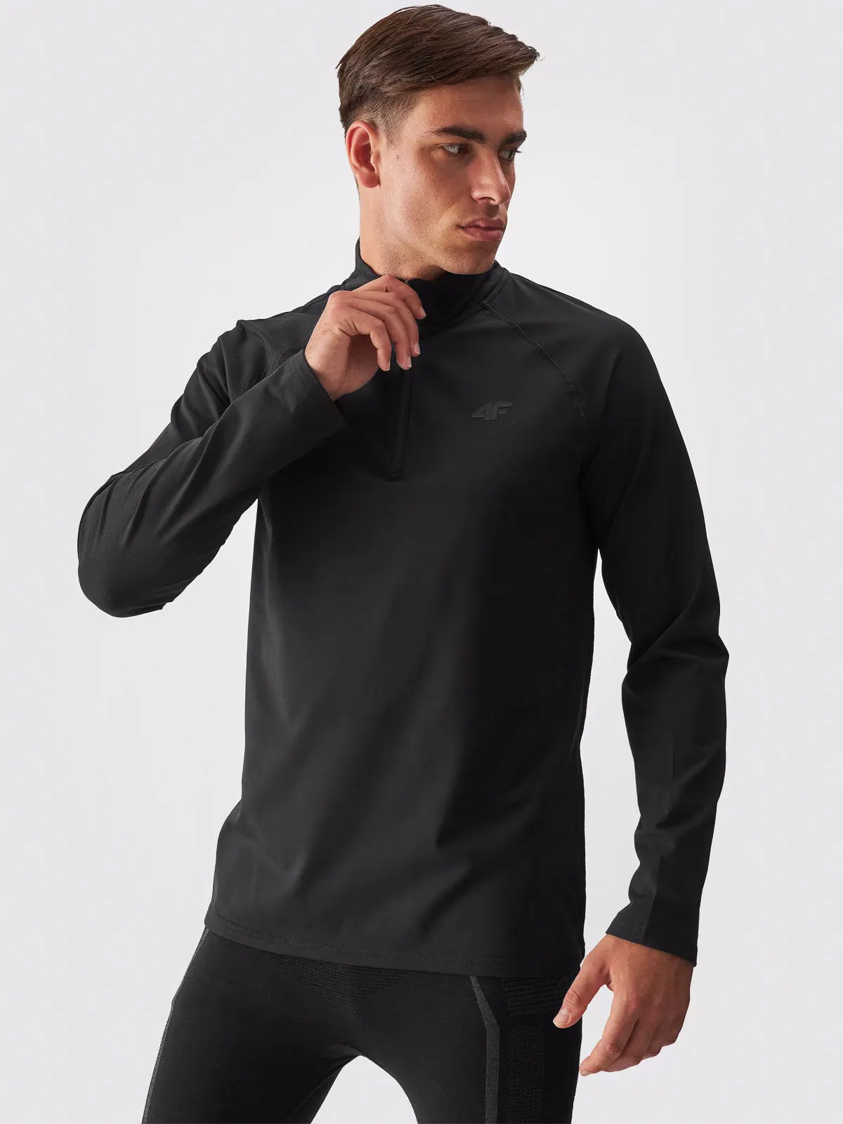 4F Black thermal jersey for man