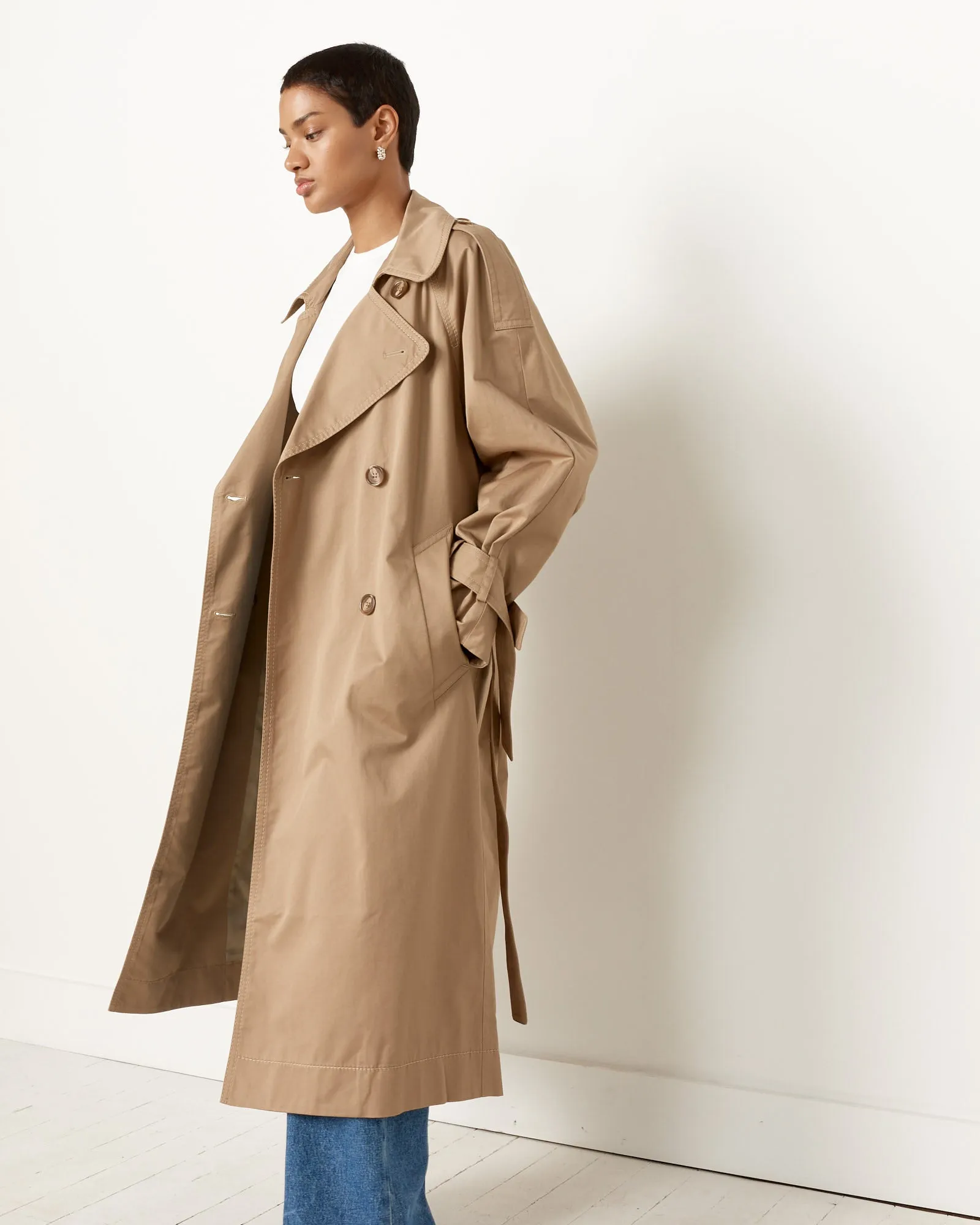 Google SEO result: Classic Double-Breasted Trenchcoat - Timeless Style and Elegance