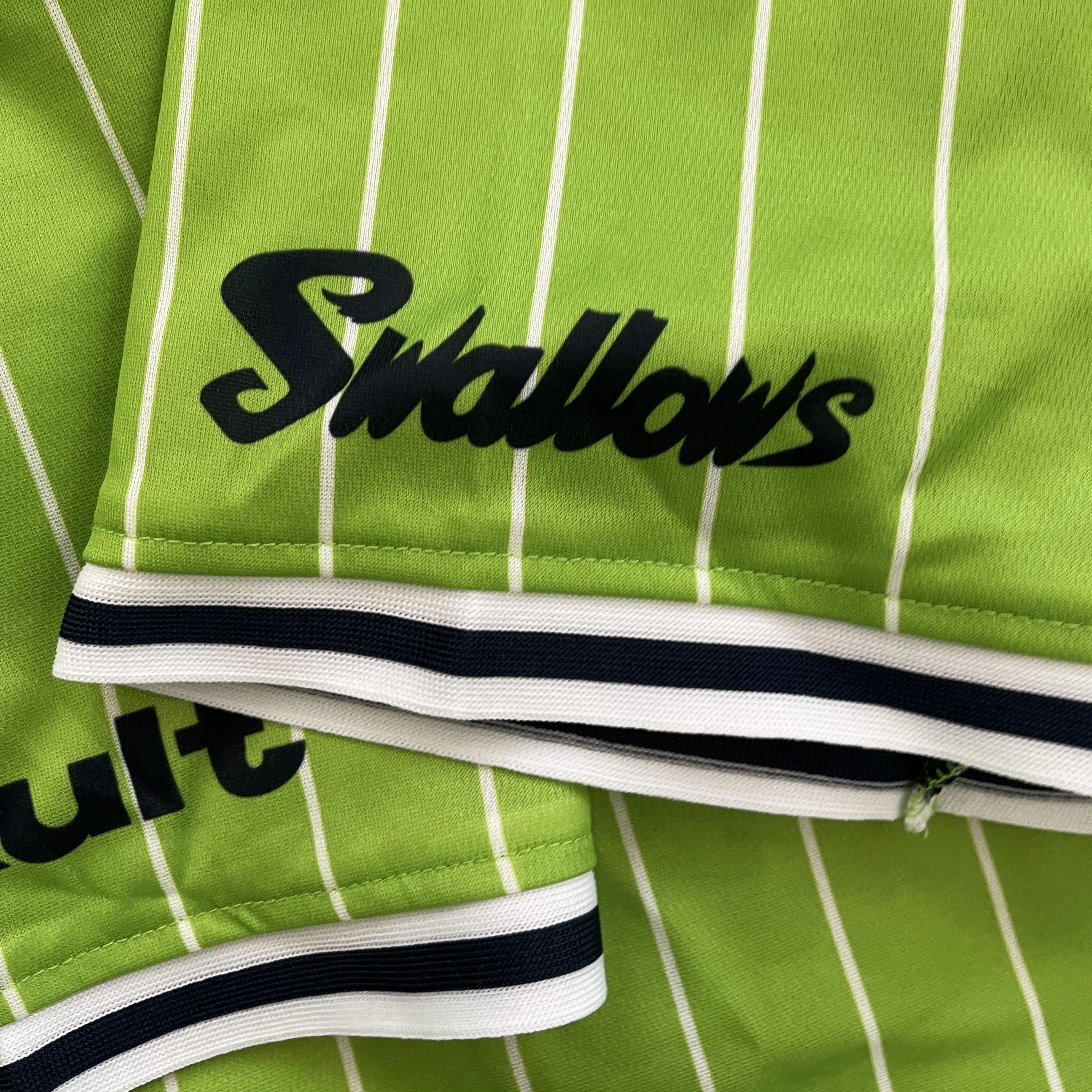 Japanese Baseball Jersey Tokyo Swallows - L