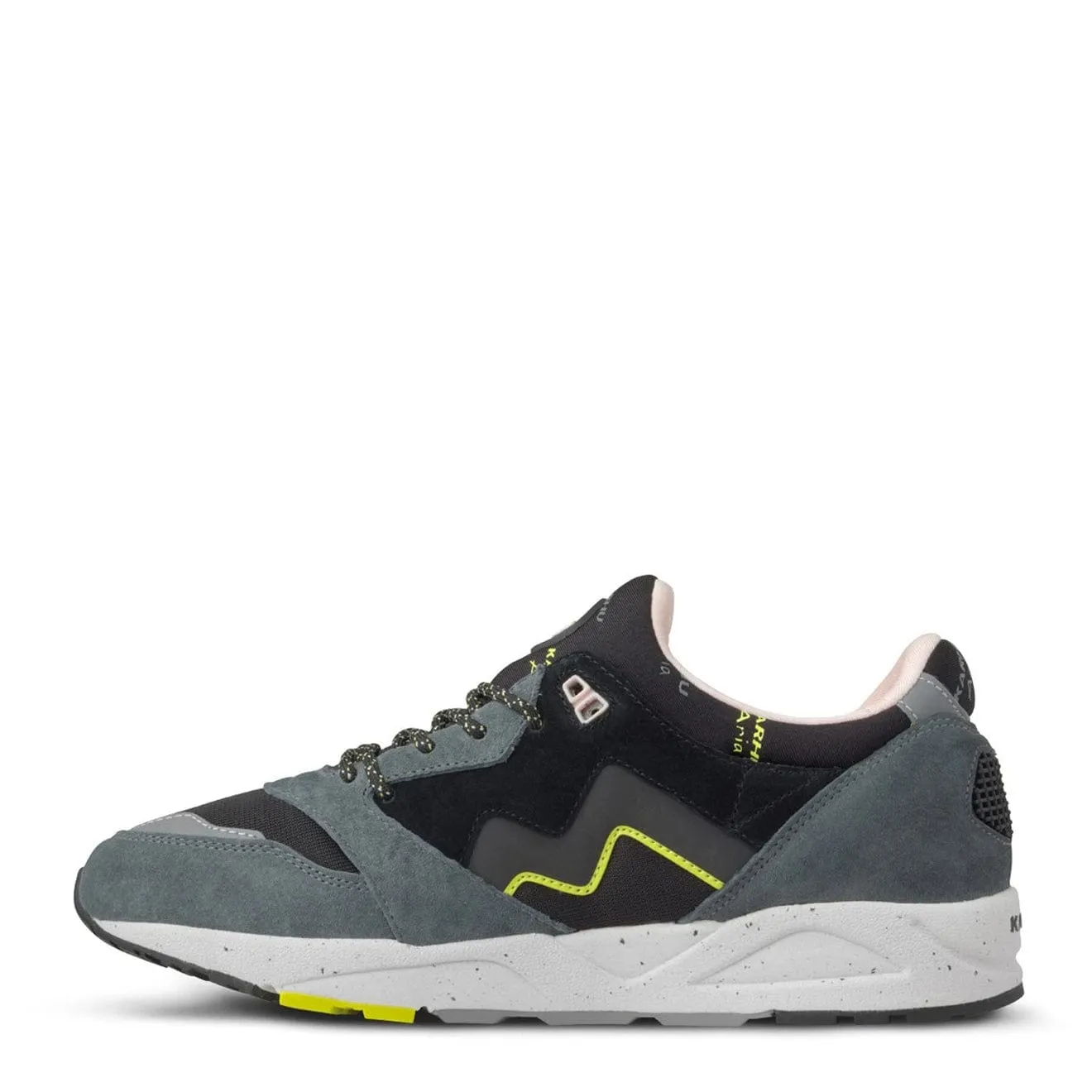 Karhu Aria 95 Trainer Lily Turbulance / Jet Black