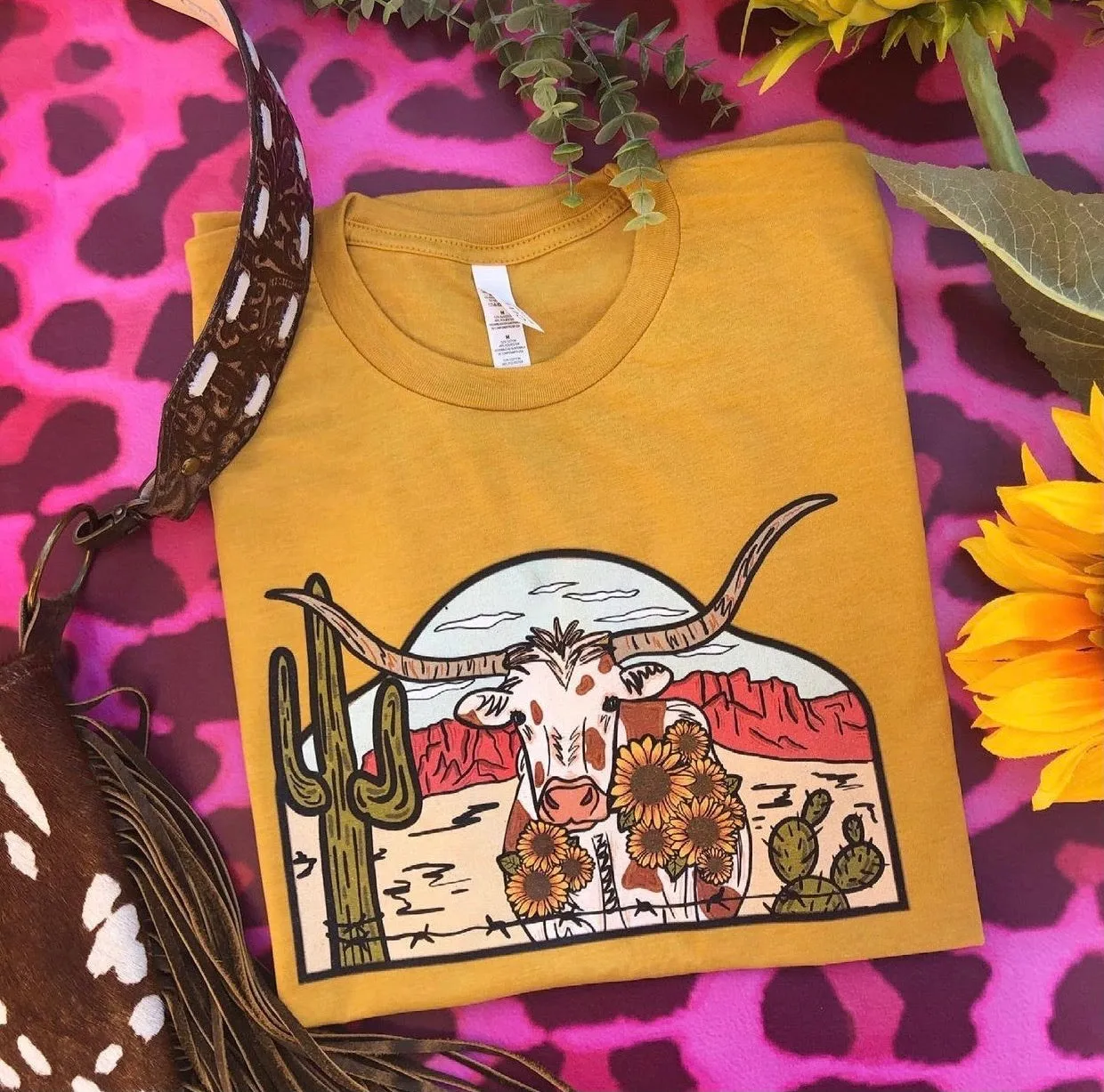 Laredo Longhorn Desert Scene Graphic Tee (made 2 order) LC