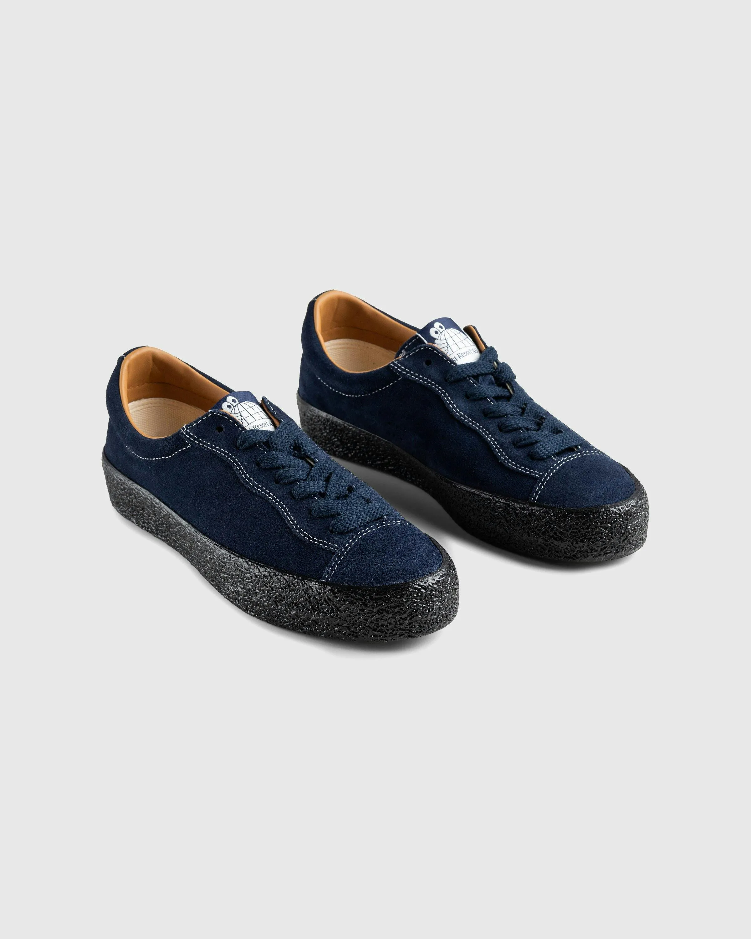 Last Resort AB – VM003-Suede LO Navy/Black | Highsnobiety Shop