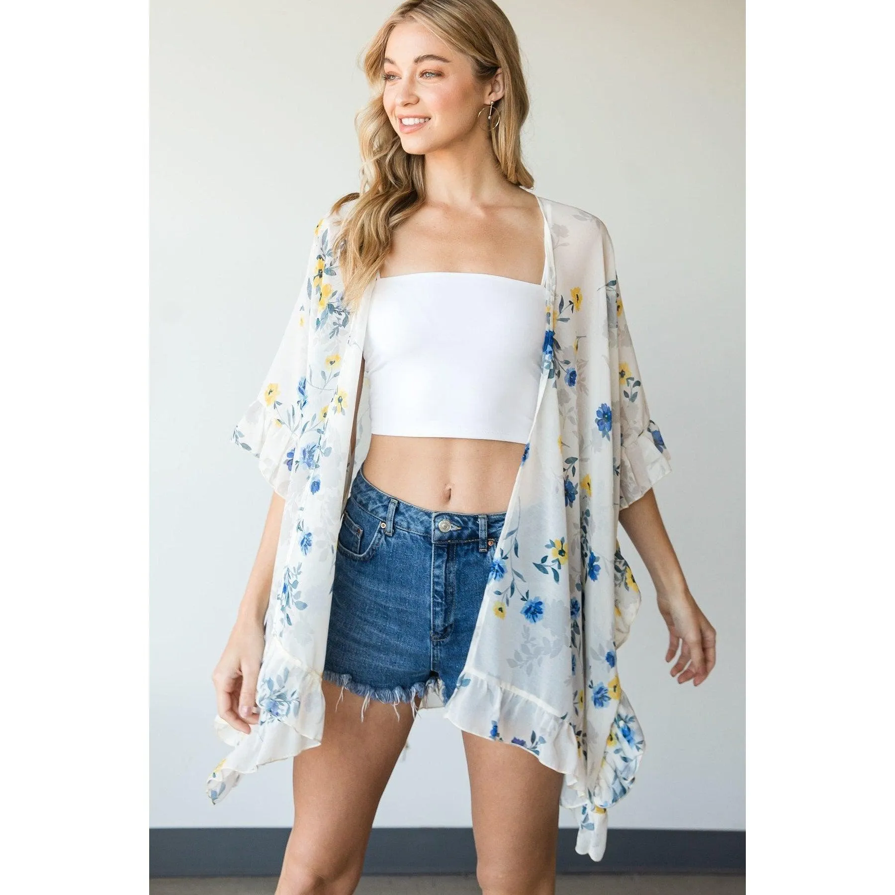 Lightweight Ruffle Trim Kimono