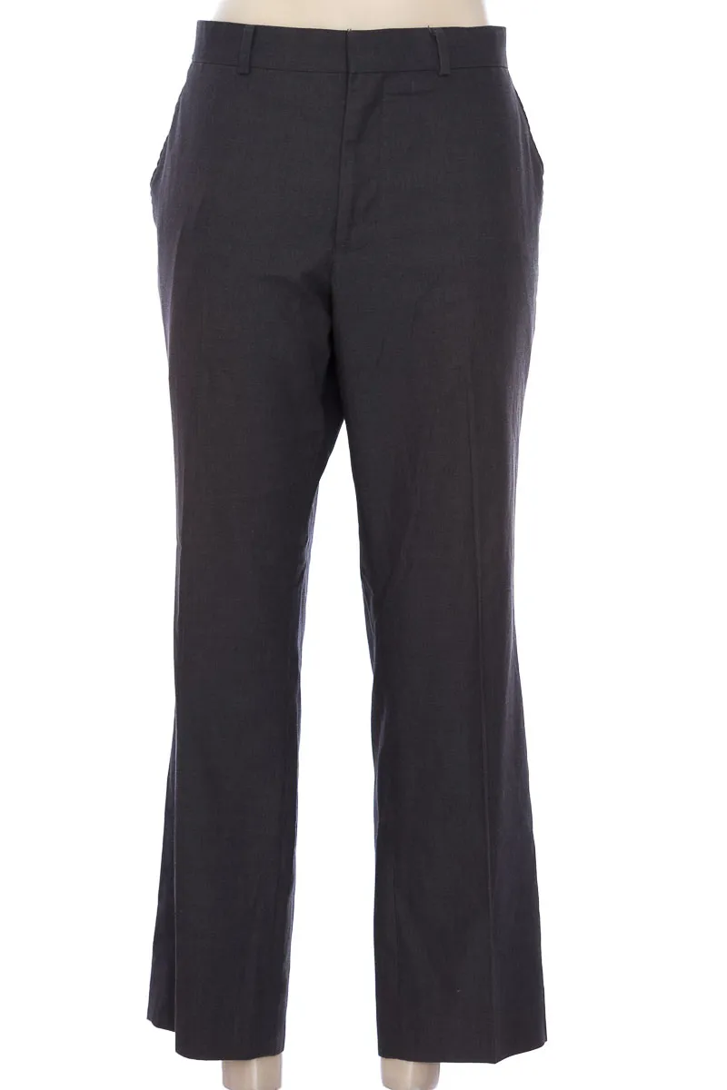 Pantalón color Gris - Kenneth Cole