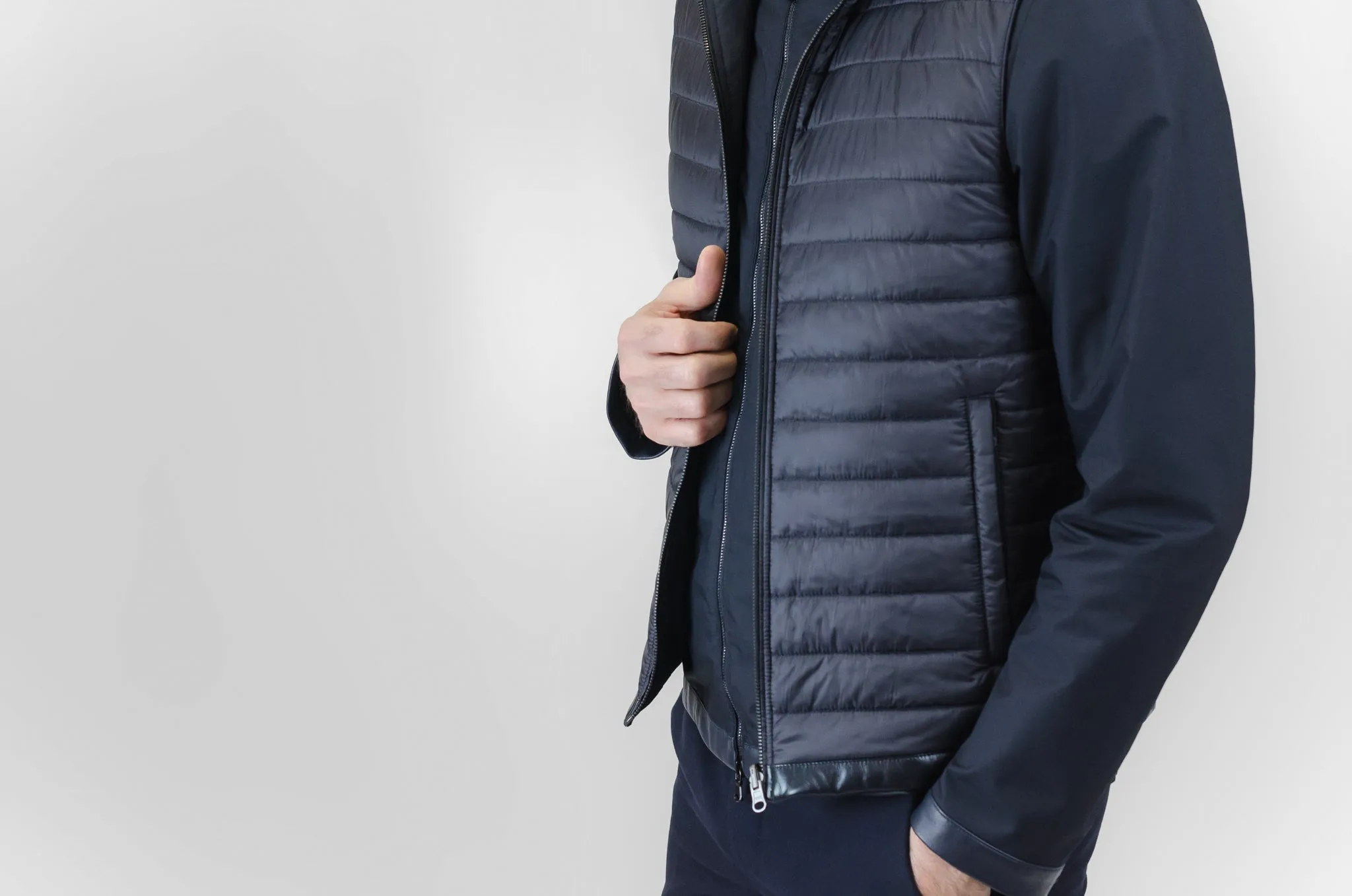 Variste Techno Wool Lam K-Way, dark blue jacket.