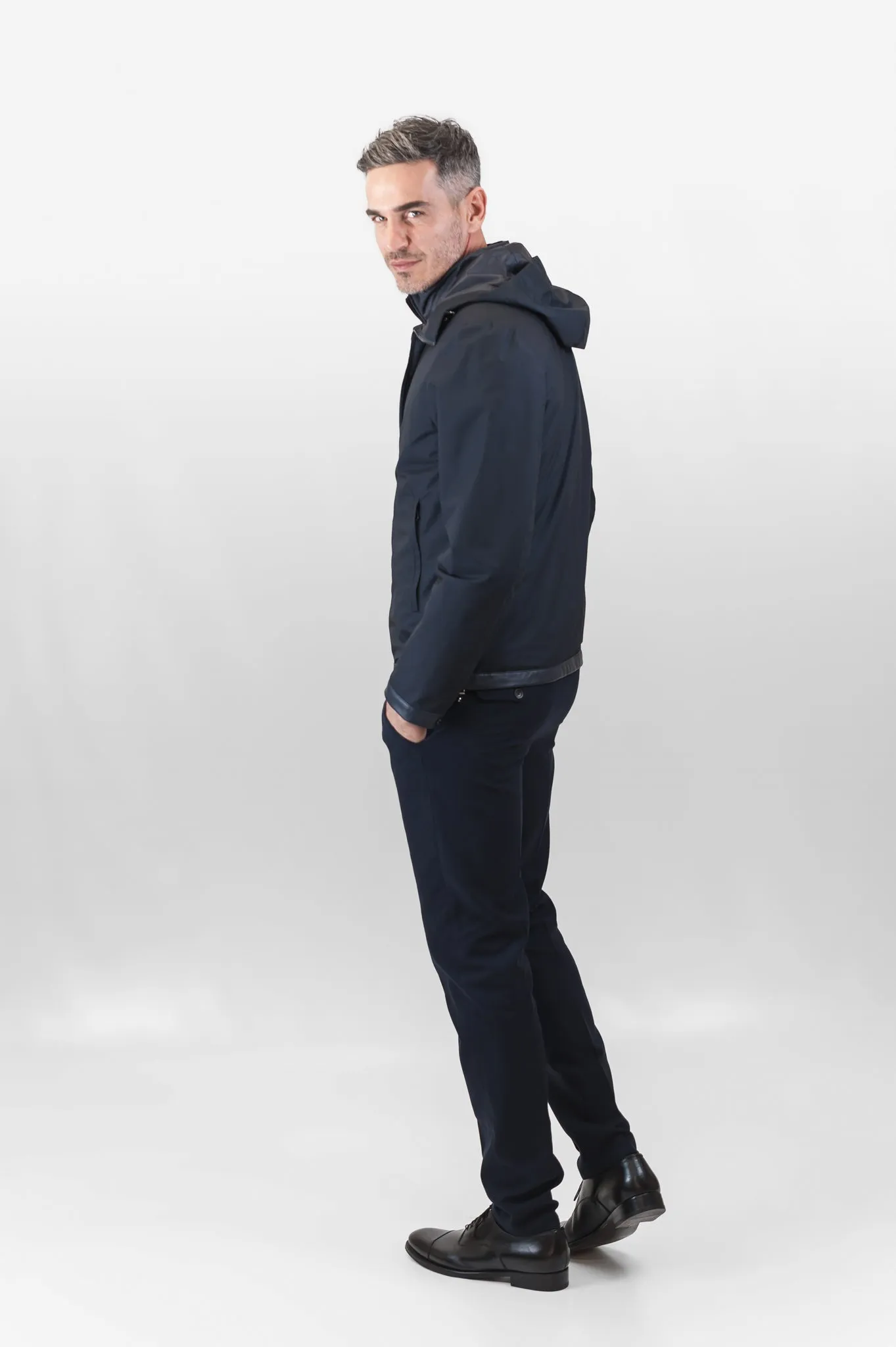 Variste Techno Wool Lam K-Way, dark blue jacket.