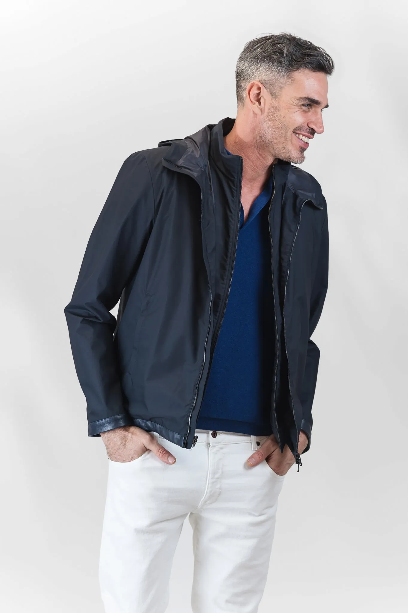 Variste Techno Wool Lam K-Way, dark blue jacket.