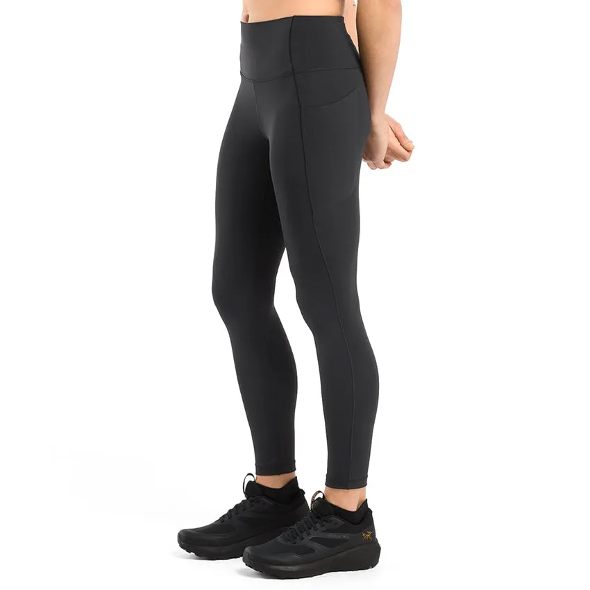 Women's Essent High-Rise Leggings 26 - Black