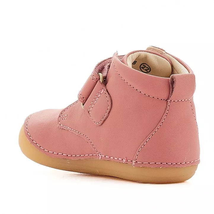 Zapatos abotinados Kickers en color rosa con cierre de velcro